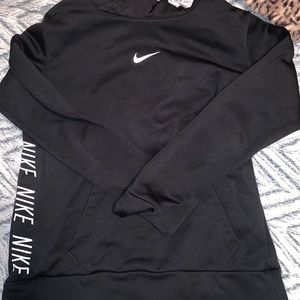 nike sweatshirt